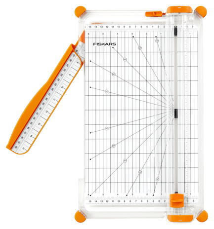 Fiskars - Paper Trimmer SureCut - A4 Wide Base - The Crafty Kiwi