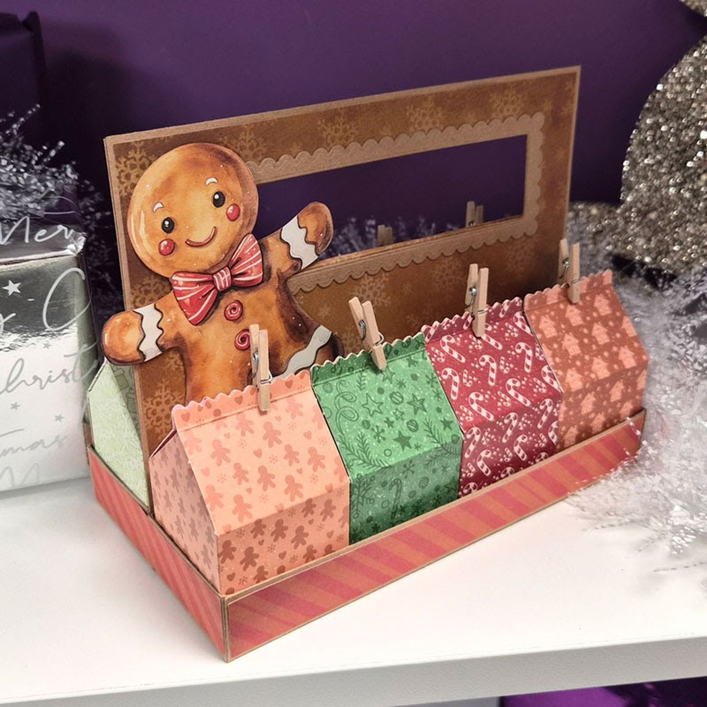 Hunkydory Crafts - Gingerbread Advent Village Project Kit